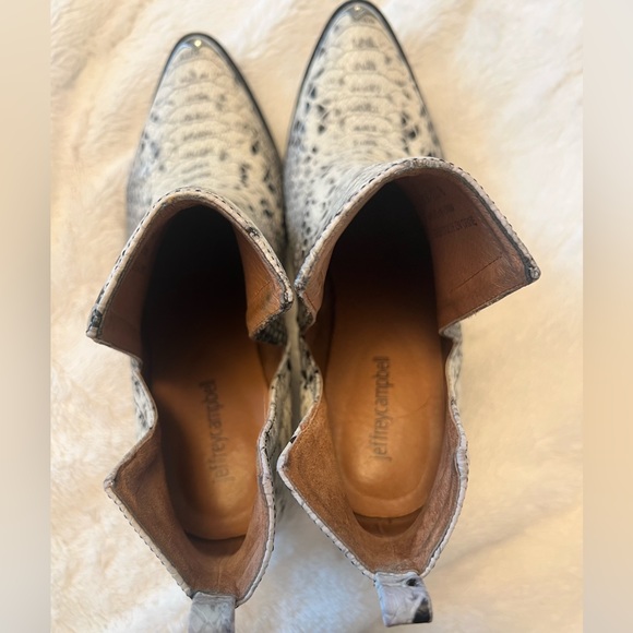 Jeffrey Campbell rare snake skin booties worn once to small for me - Picture 2 of 3